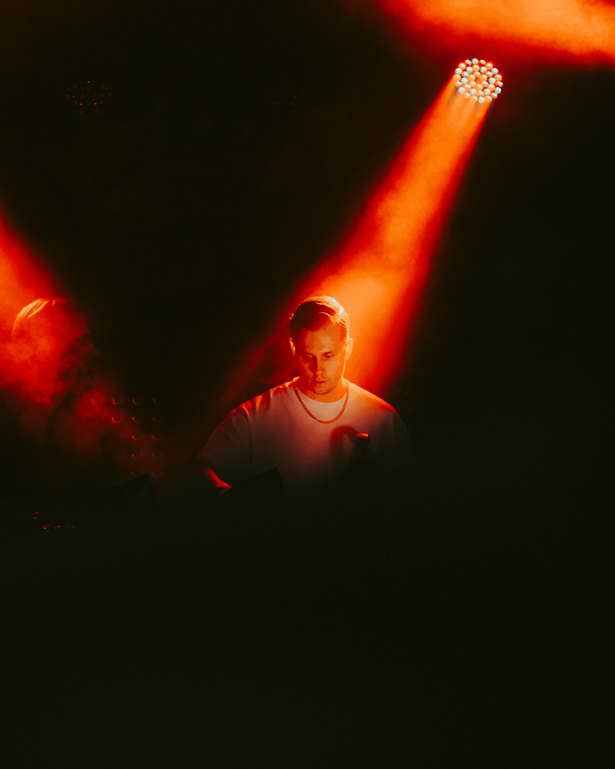 Lionis – Weekend Festivalin punainen lavavalo